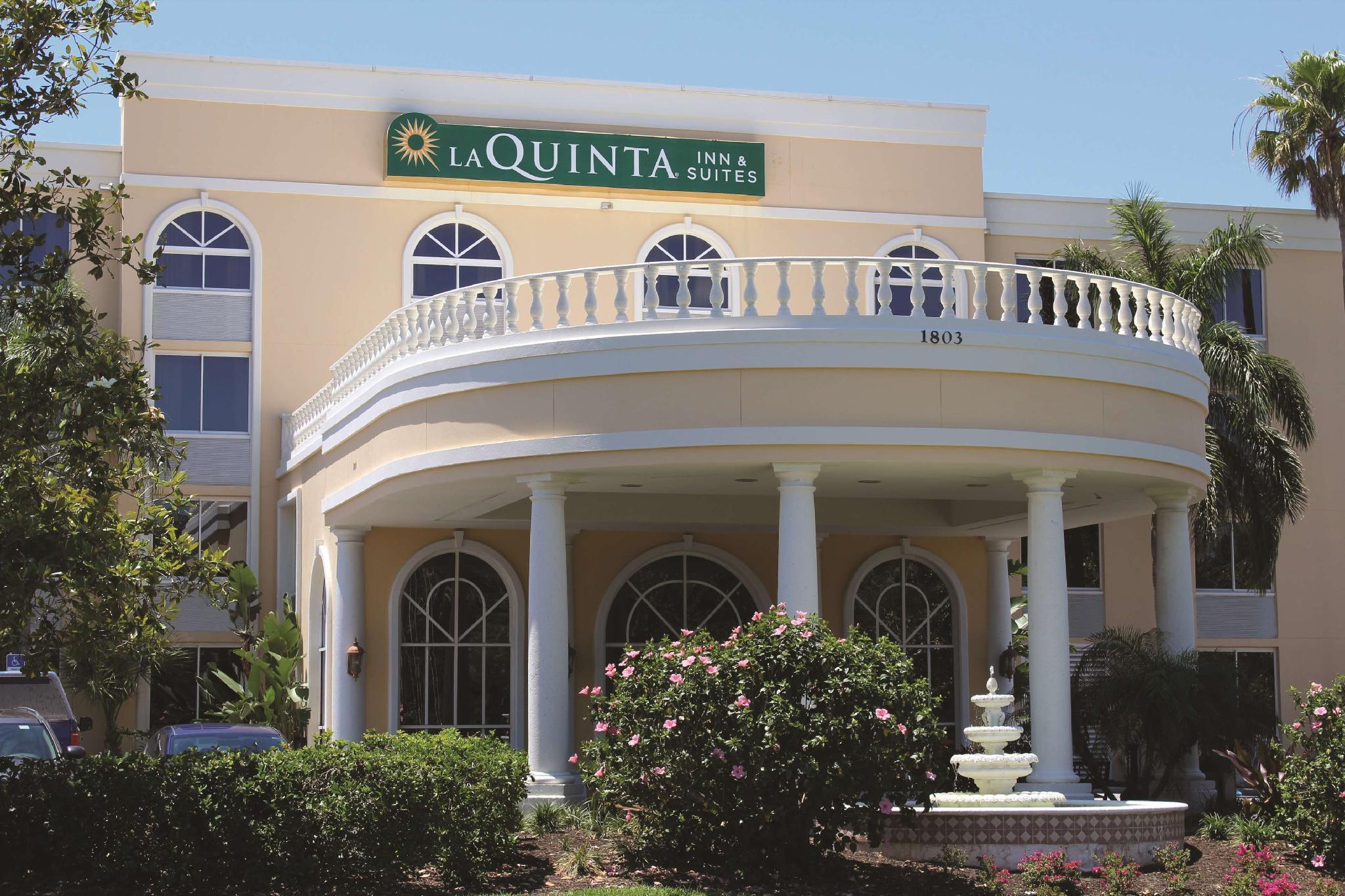 Готель La Quinta By Wyndham Sarasota Downtown Екстер'єр фото