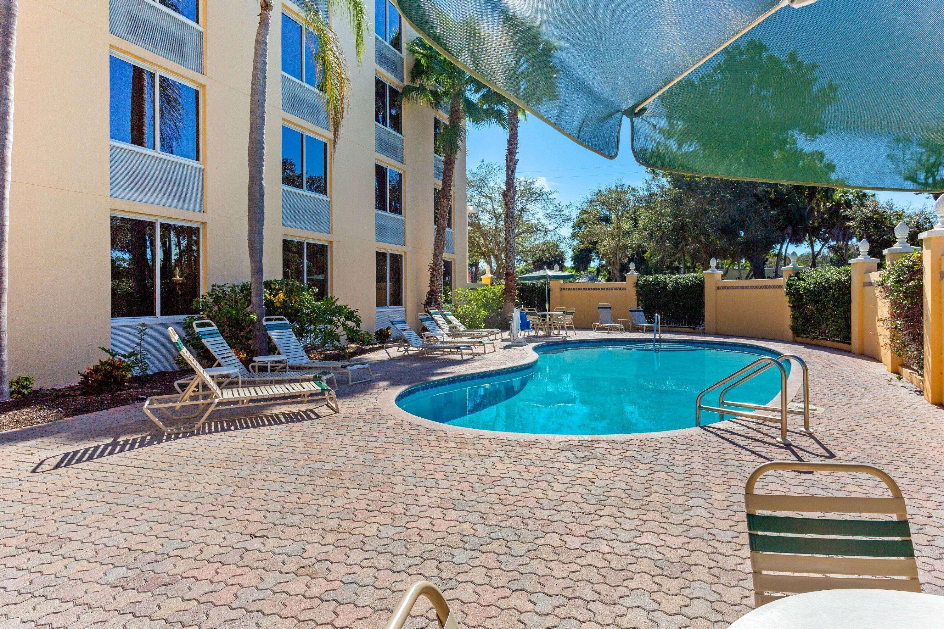 Готель La Quinta By Wyndham Sarasota Downtown Екстер'єр фото